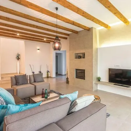 San Kirin***** Olivia Villa *