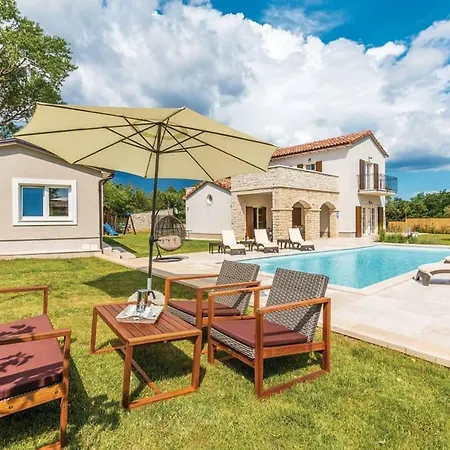 Villa San Kirin***** Olivia Vodnjan